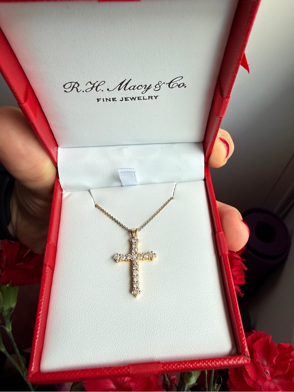 Bridge Diamond Religious 14k/SS 1/2 CT Diamond Cross (18.5 inch chai